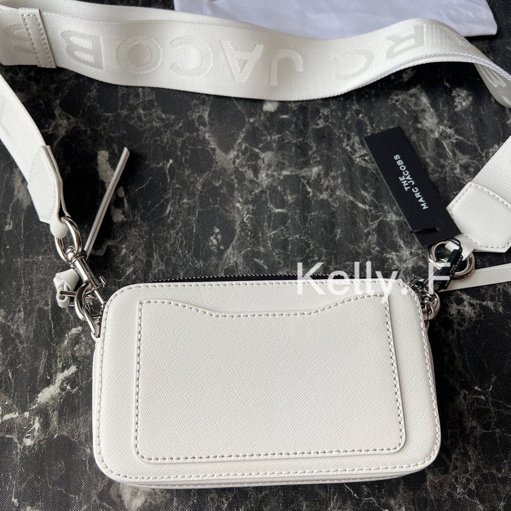 MARC JACOBS snapshot - Picture 9 of 13